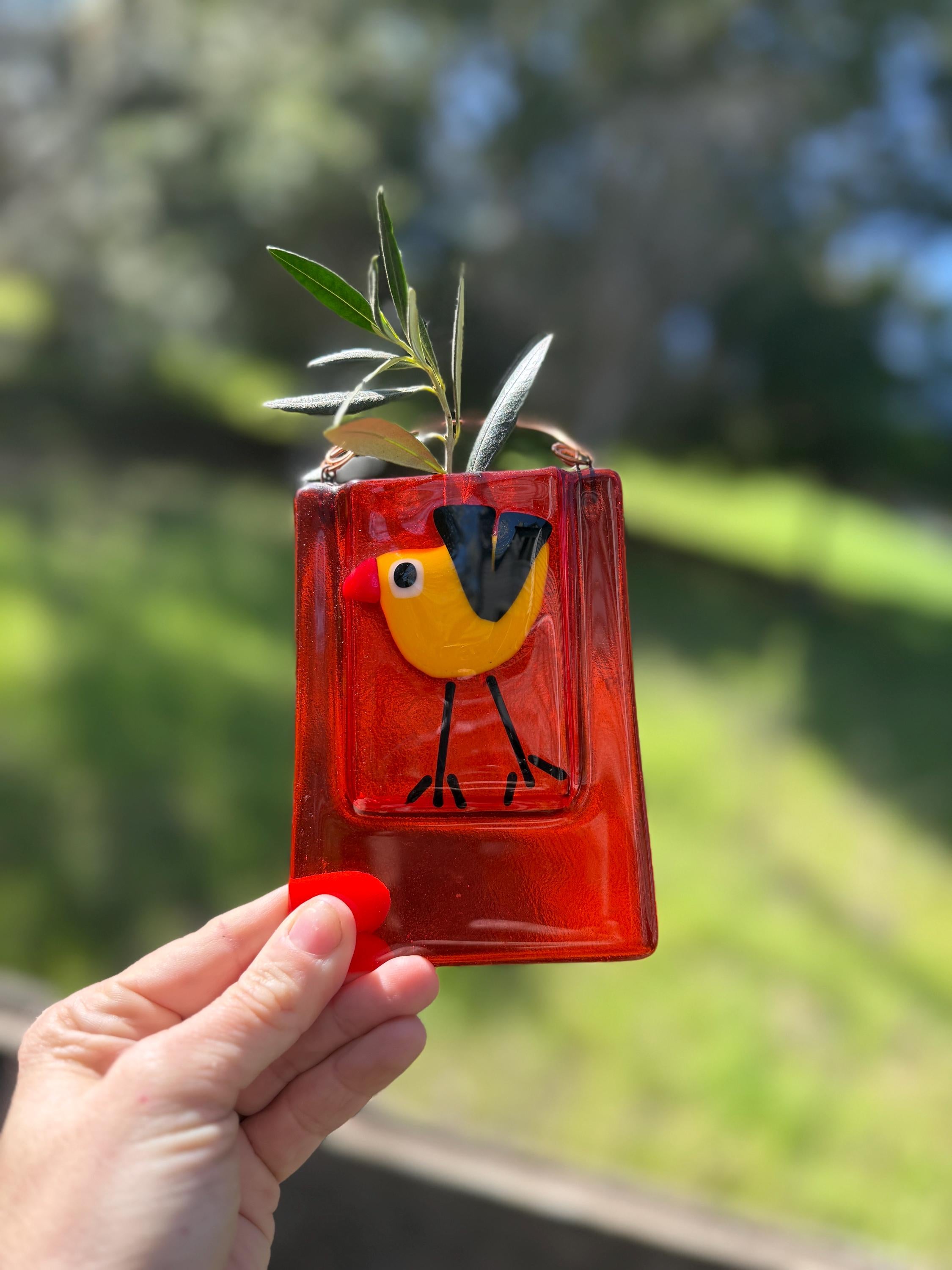 Pair of Handblown Glass Bird Suncatchers – One Pocketed for Water & Fresh Flowers – Twisted Copper Wire Hanger