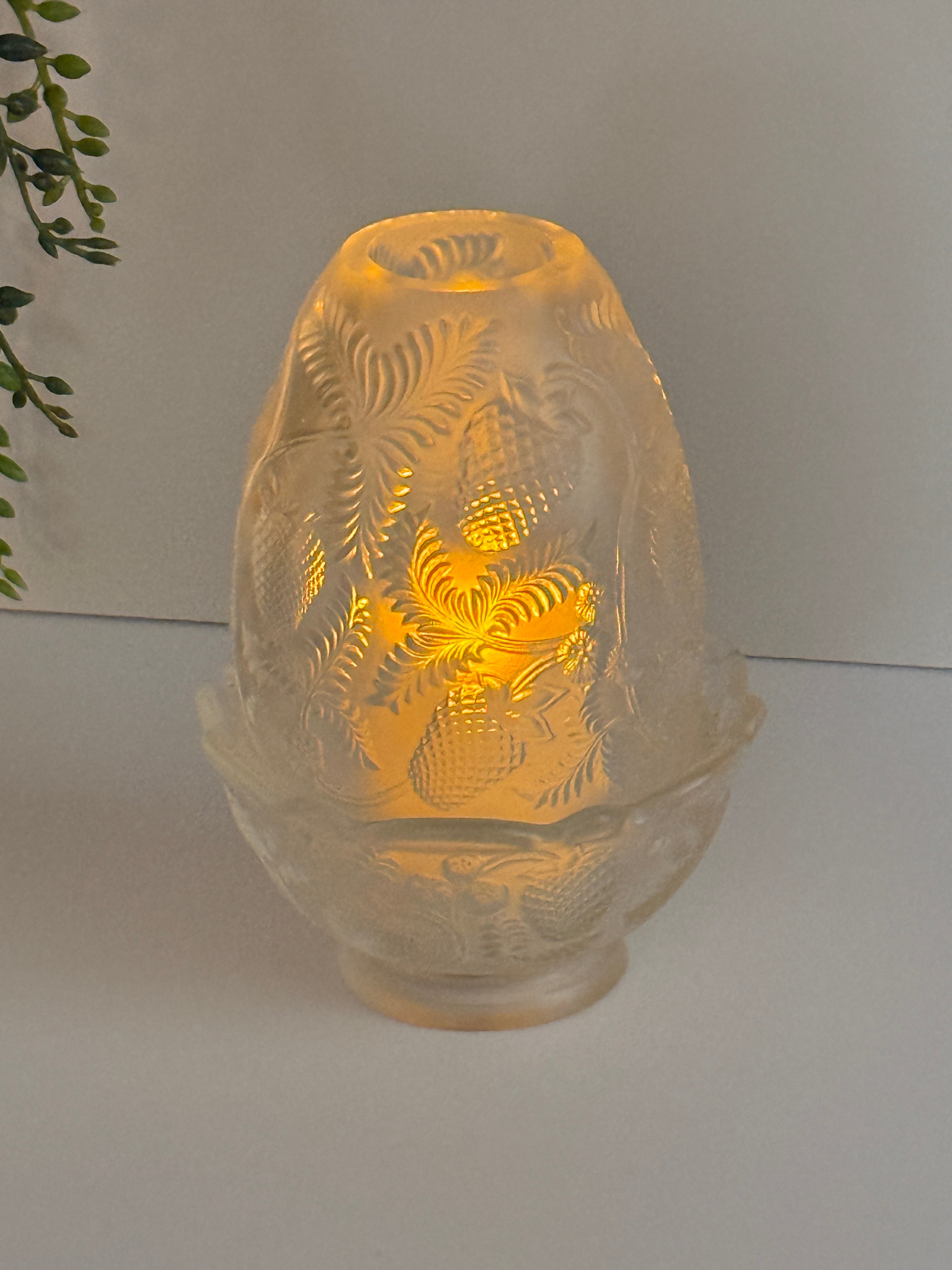 Vintage Fenton Satin Glass Fairy Lamp – Strawberry Pattern – Original Sticker – 5” Tall