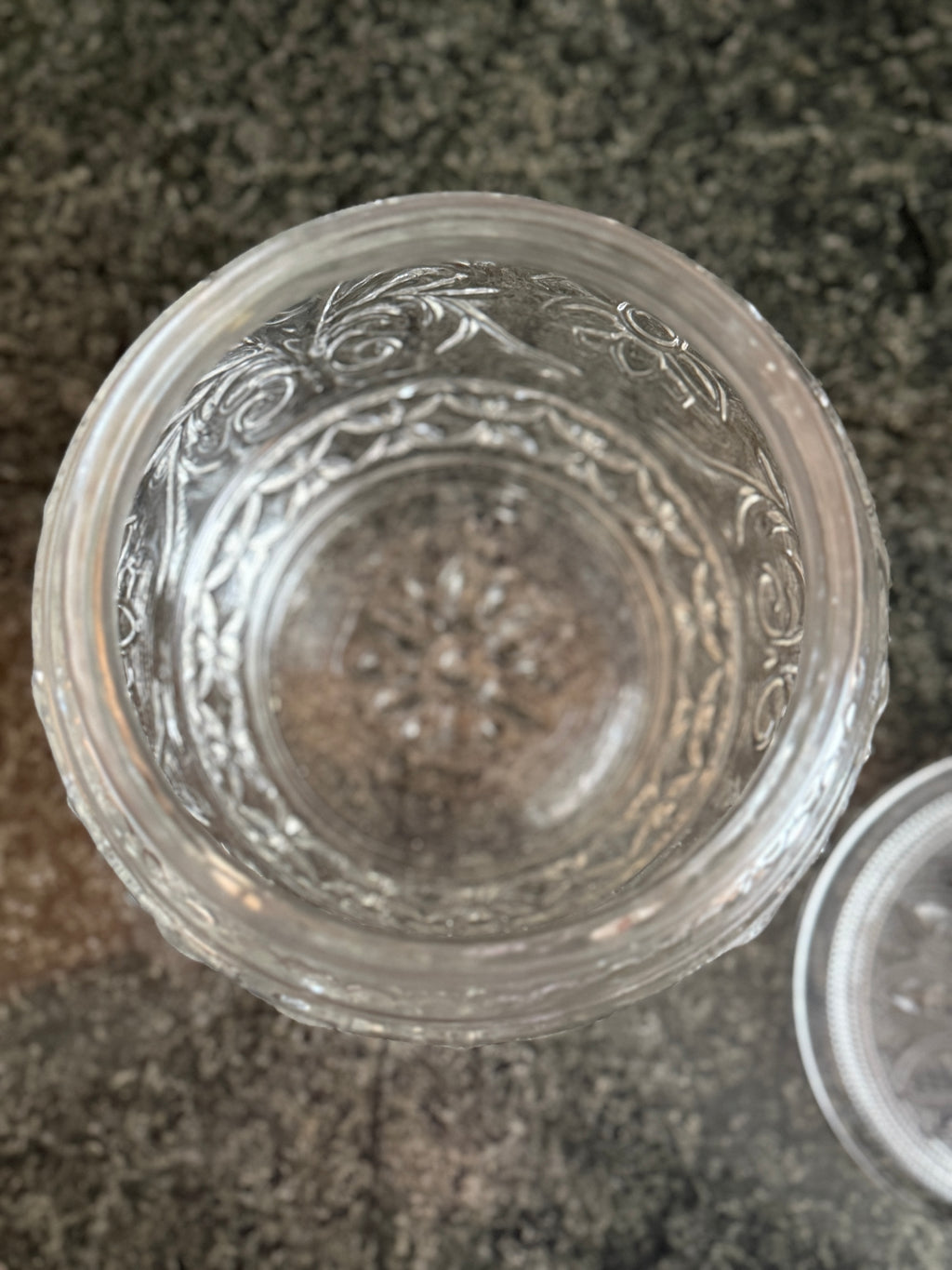 Vintage Anchor Hocking Clear Glass Cookie Jar – Sandwich Pattern with Daisy Lid