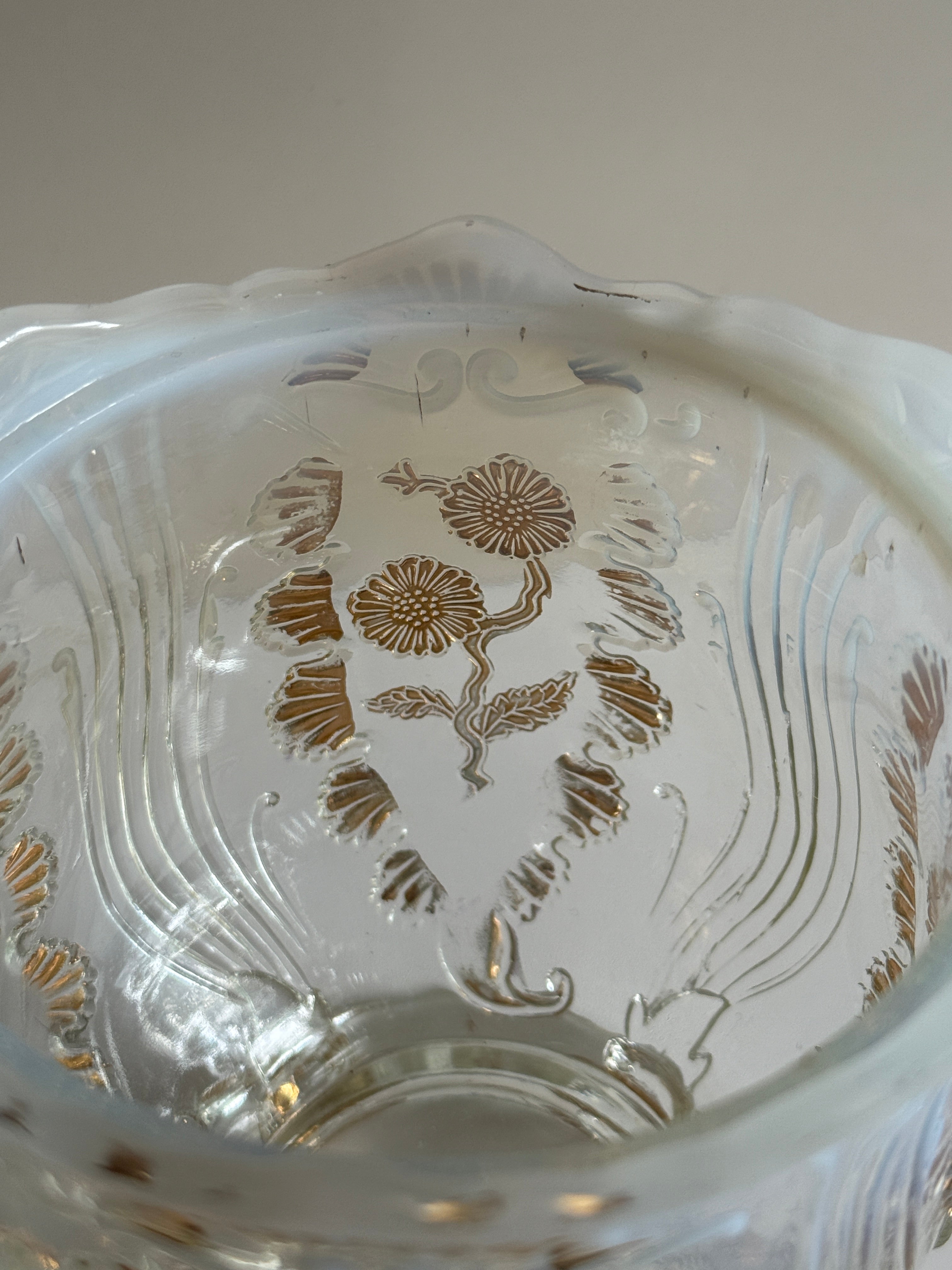 Antique Northwood “Inverted Fan & Feather with Flower” White Opalescent Glass Spooner with Gold Trim – Early 1900s