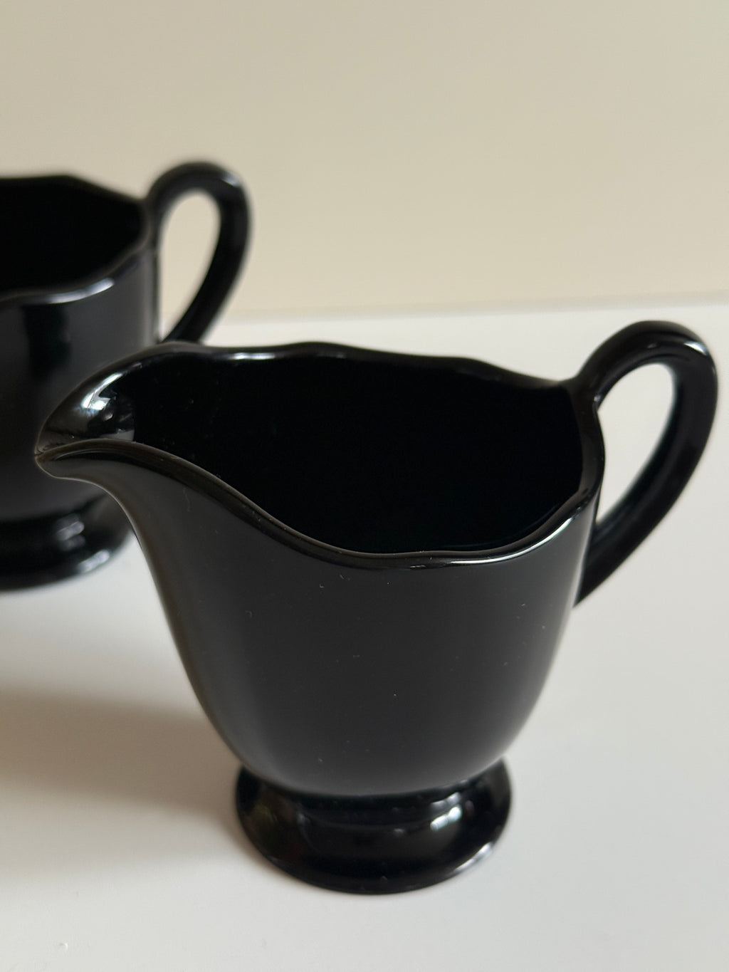 Vintage Fostoria Fairfax Ebony Cream & Sugar Set – Elegant Black Glass – 1930s Depression Glass