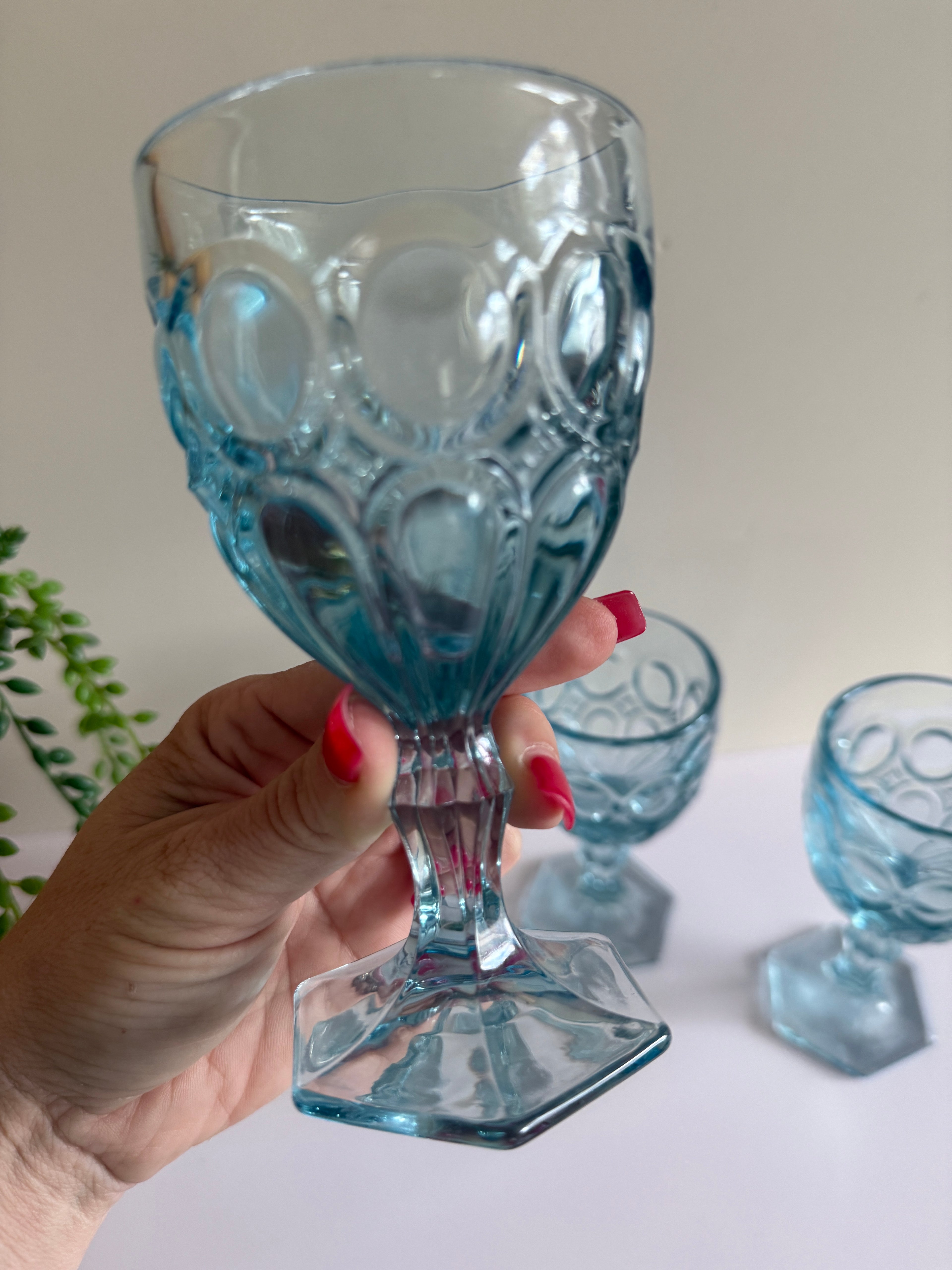Vintage Fostoria Moonstone Wine Glasses – Set of 4 (Light Blue)