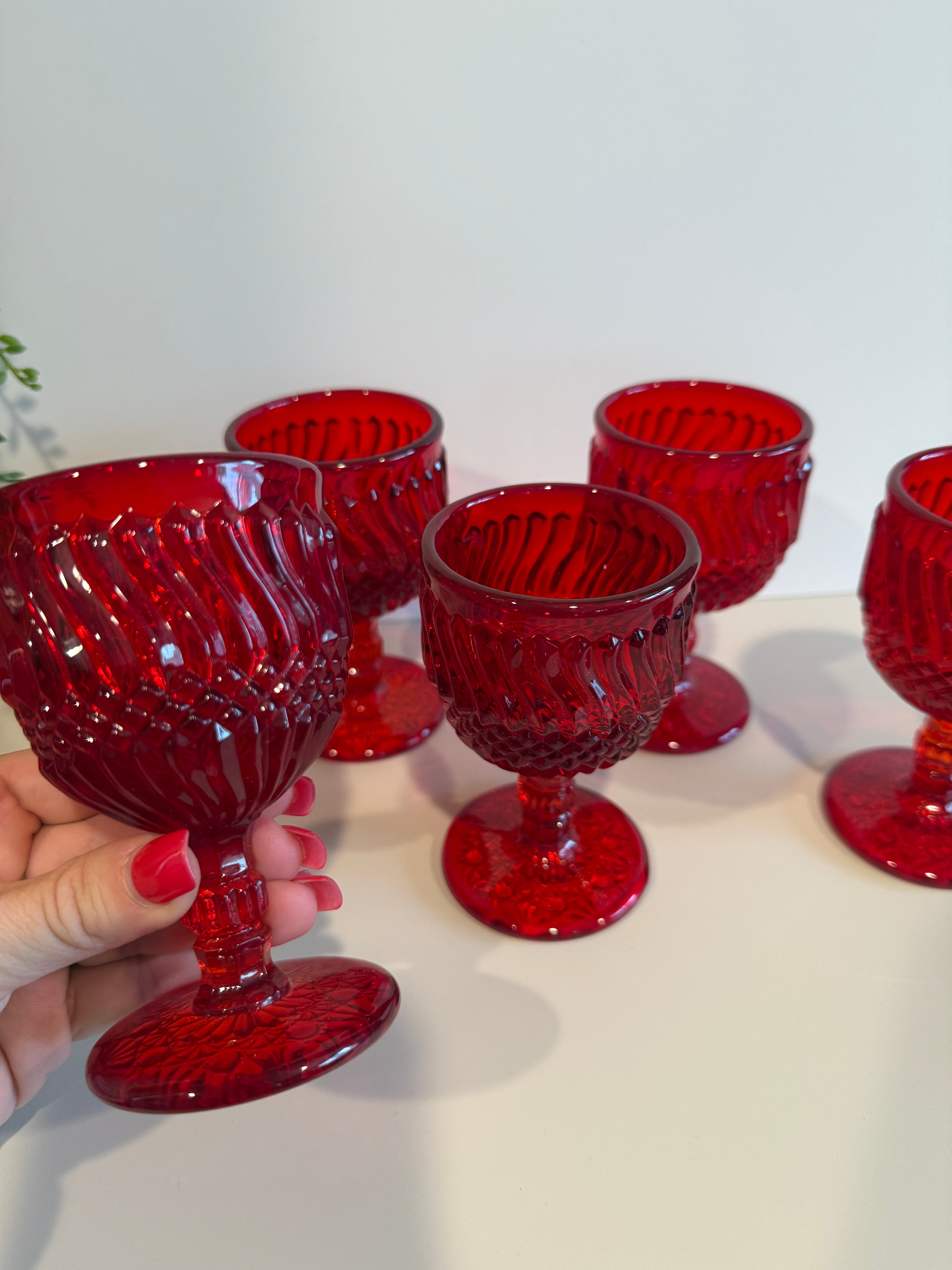 Vintage L.G. Wright Jersey Swirl Ruby Red Wine Goblets – Set of 5