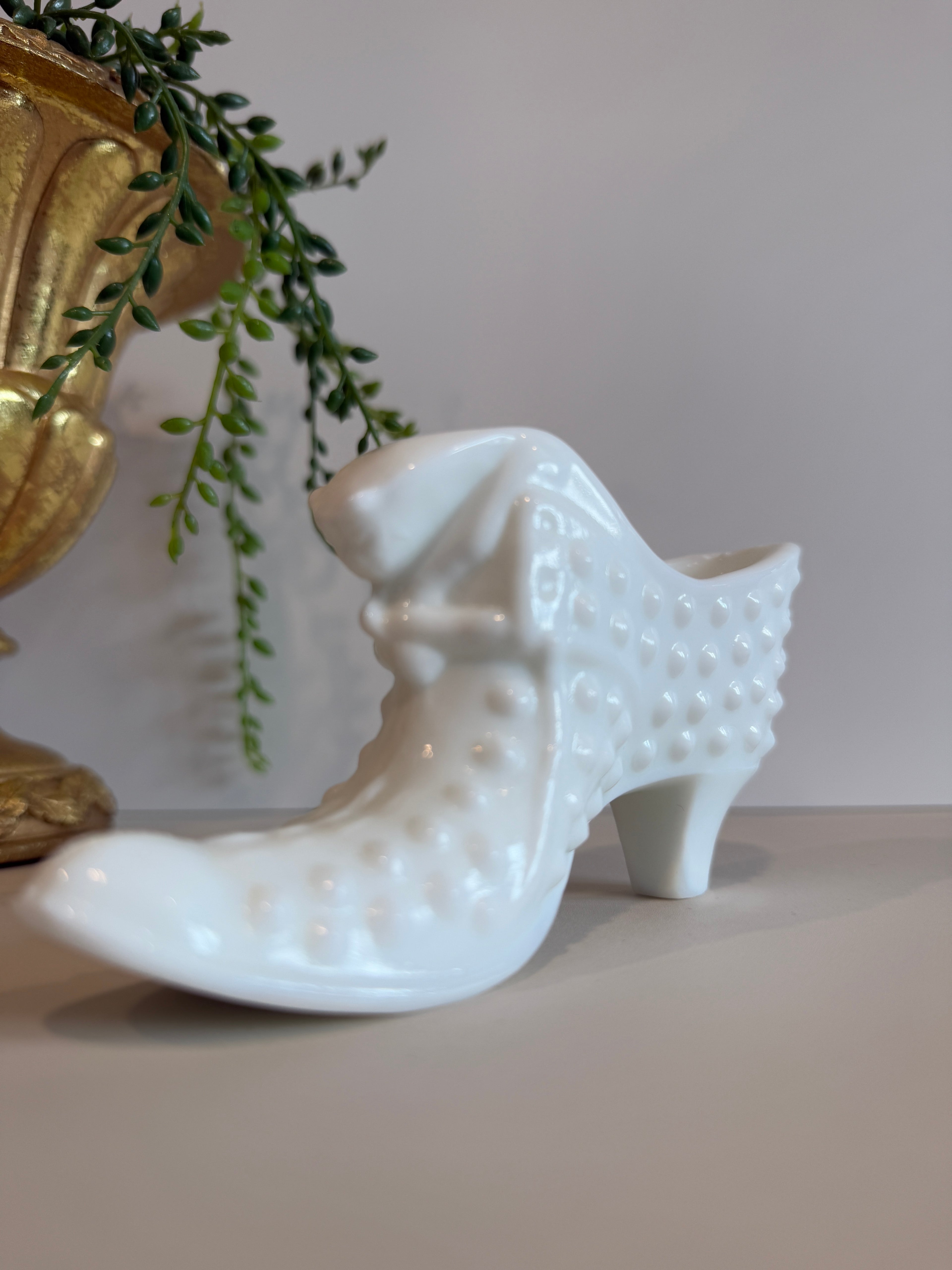 Vintage Fenton Hobnail Milk Glass Slipper Shoe with Cat Head – White Collectible Glass