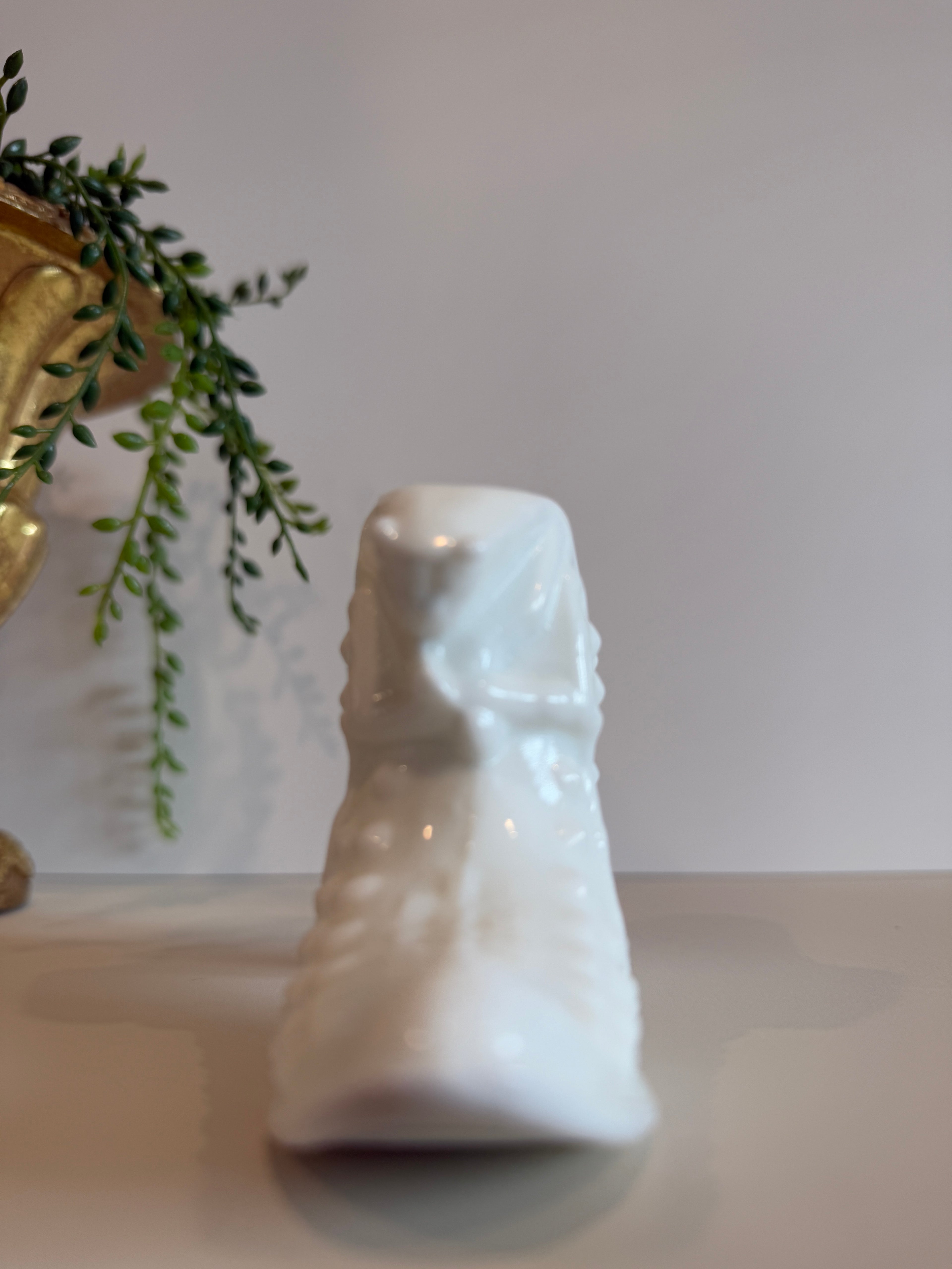 Vintage Fenton Hobnail Milk Glass Slipper Shoe with Cat Head – White Collectible Glass