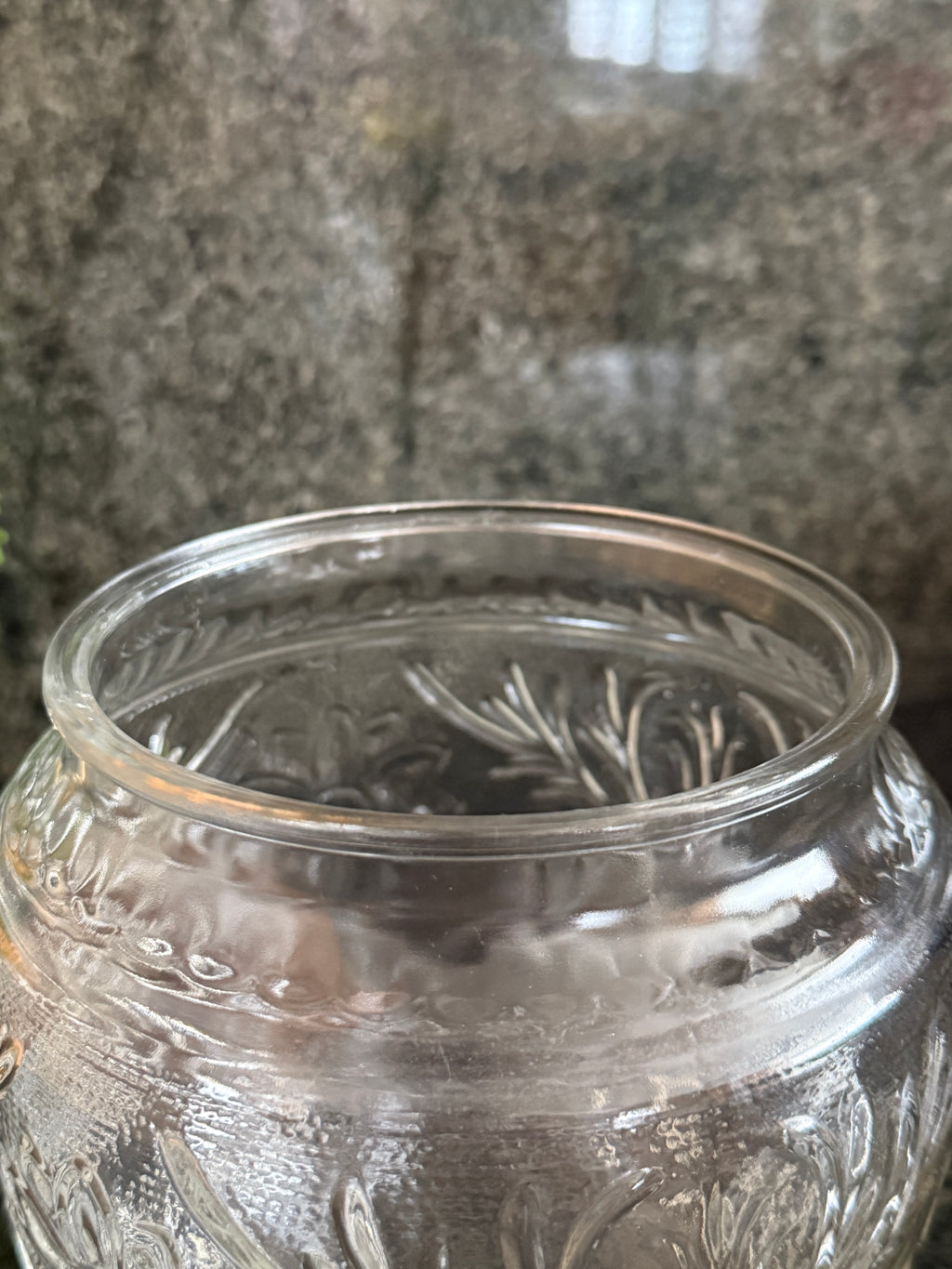 Vintage Anchor Hocking Clear Glass Cookie Jar – Sandwich Pattern with Daisy Lid
