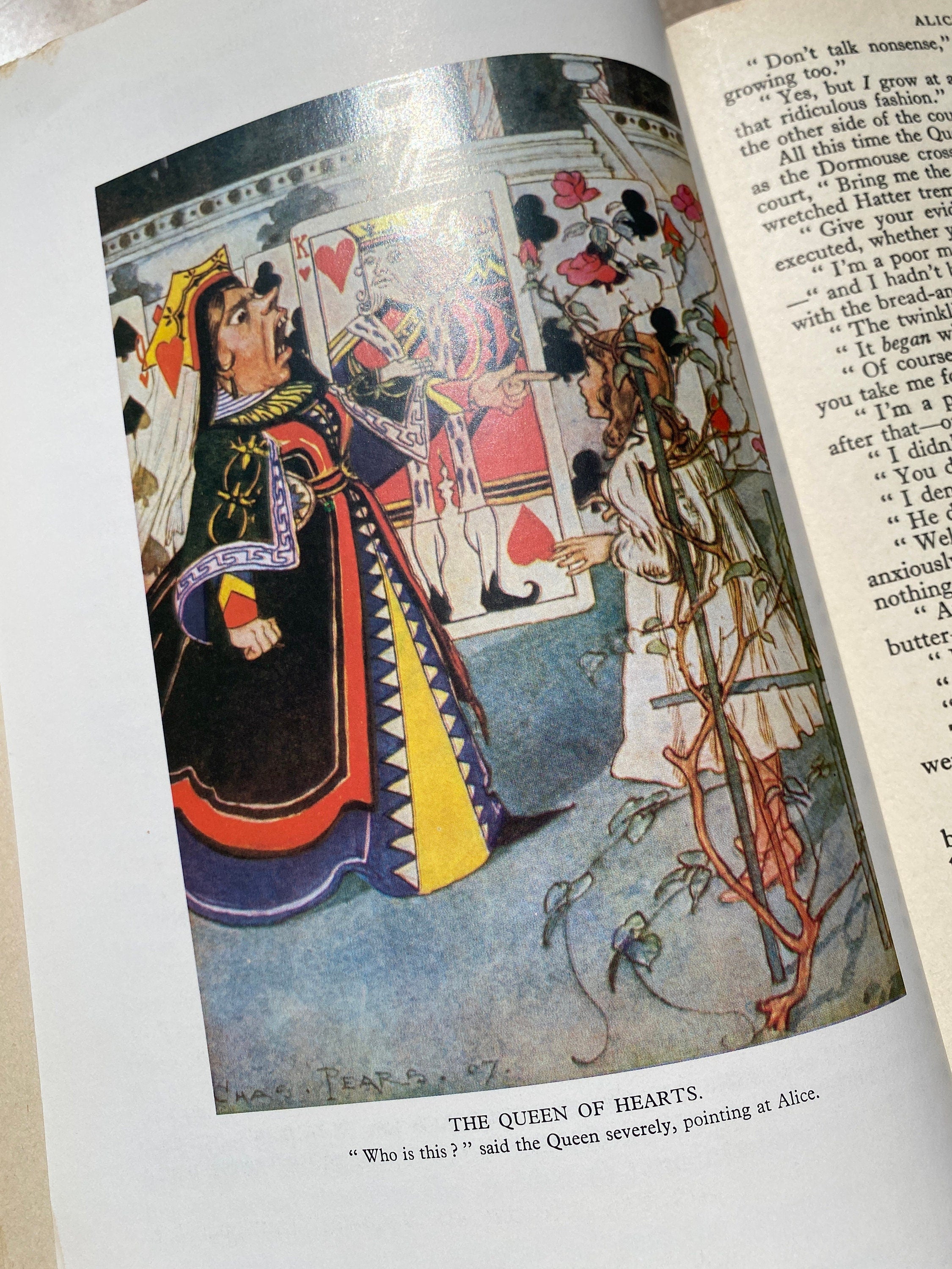 Vintage 1986 Classic Children's Stories - 5 Books in 1- Alice, Gulliver, Crusoe, Little Woman, Arabian Nights- printed in Hungary